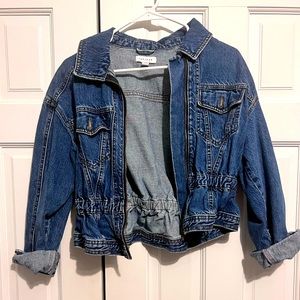 Topshop Demin Jacket - Super Flattering